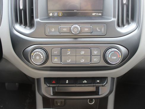 Used 2020 Chevrolet Colorado W/T w/ WT Convenience Package image 29