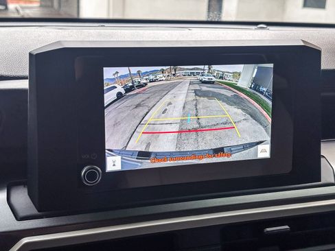 Certified 2025 Toyota Tacoma TRD Off-Road image 26