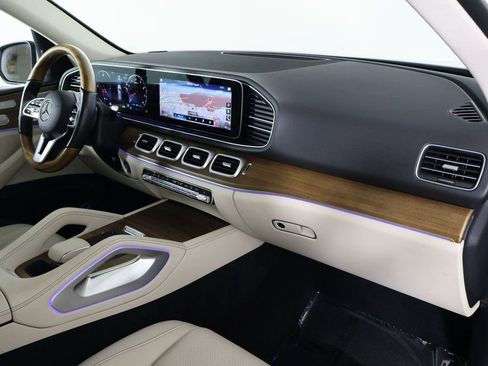 Certified 2022 Mercedes-Benz GLE 450 4MATIC image 9