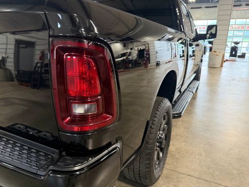 Used 2025 RAM 2500 Big Horn AWD/4WD image 22