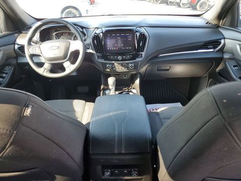 Certified 2023 Chevrolet Traverse LT FWD image 19