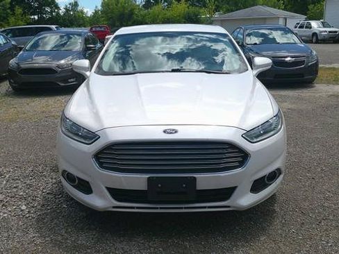 Used 2014 Ford Fusion Titanium FWD image 2