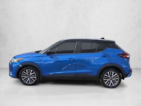 Used 2023 Nissan Kicks SV image 8