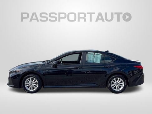 Used 2025 Toyota Camry LE FWD image 2