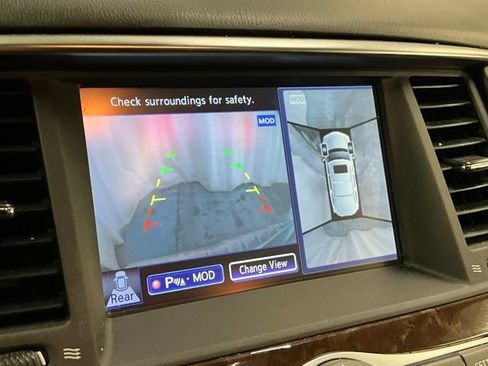 Used 2017 INFINITI QX80 4WD w/ Driver Assistance Package image 28