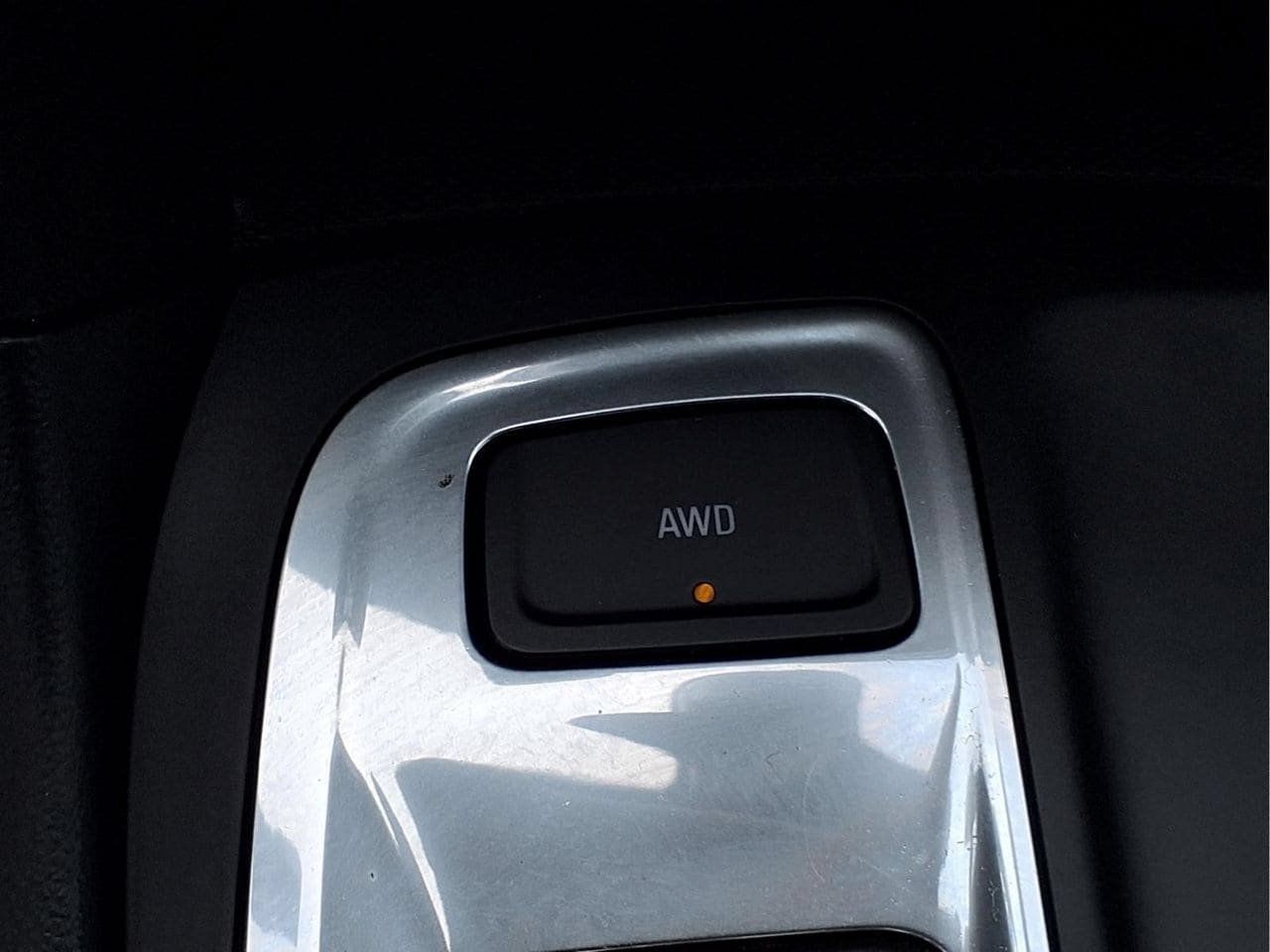 Used 2021 Chevrolet Equinox LS w/ LS Convenience Package AWD/4WD image 18