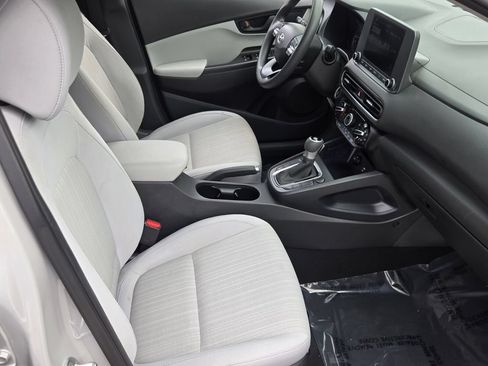 Used 2023 Hyundai Kona SEL FWD image 16