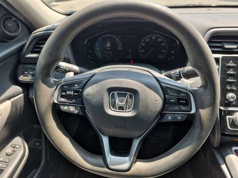 Certified 2020 Honda Insight EX image 18