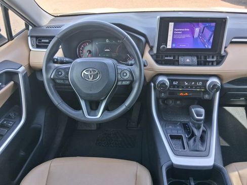 Used 2023 Toyota RAV4 XLE Premium FWD image 10