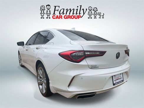 Used 2023 Acura TLX w/ Technology Package image 3