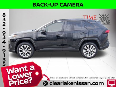 Used 2023 Toyota RAV4 XLE Premium image 4