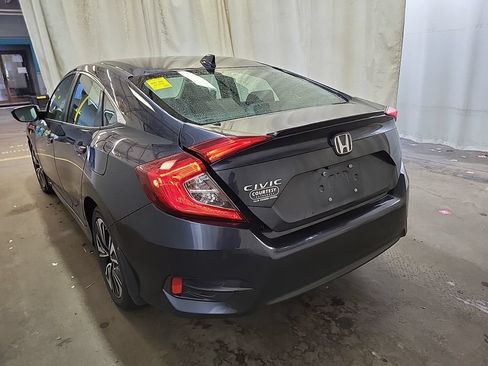 Used 2018 Honda Civic EX-L image 6