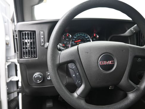 Used 2024 GMC Savana 2500 w/ Driver Convenience Package image 20