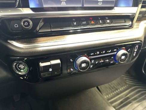 Certified 2025 Chevrolet Silverado 2500 LT w/ Convenience Package image 19