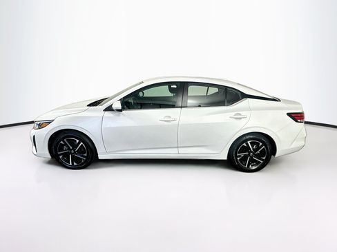 Used 2024 Nissan Sentra SV FWD image 4