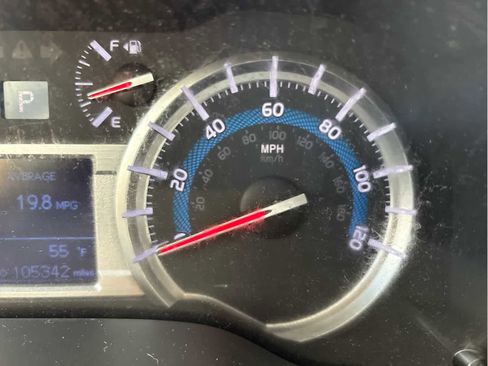 Used 2016 Toyota 4Runner SR5 image 31