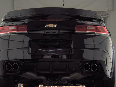 Used 2015 Chevrolet Camaro Z/28 image 7