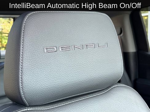 Used 2021 GMC Sierra 1500 Denali w/ Driver Alert Package II AWD/4WD image 32