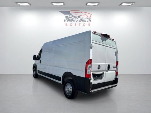 Used 2023 RAM ProMaster 2500 FWD image 6