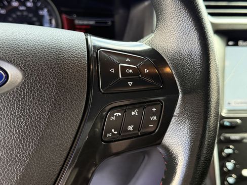 Used 2017 Ford Explorer Sport image 28