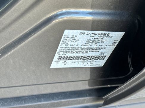 New 2025 Ford Maverick XLT w/ Black Appearance Package image 31