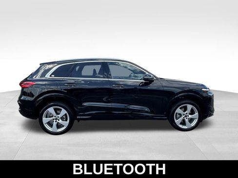 New 2025 Audi Q5 Premium Plus w/ Premium Plus AWD/4WD image 7