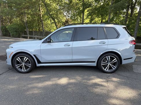 Used 2024 BMW X7 M60i w/ Executive Package AWD/4WD image 11