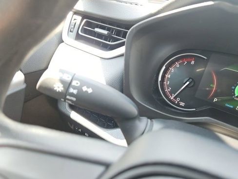 Used 2024 Toyota RAV4 XLE FWD image 44
