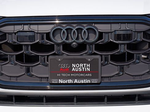 New 2025 Audi Q8 Premium Plus image 8