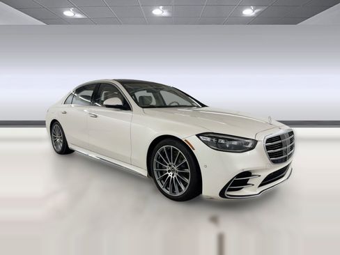 Certified 2022 Mercedes-Benz S 580 4MATIC Sedan image 7