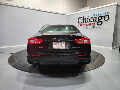Used 2017 Maserati Quattroporte GTS GranSport RWD image 9