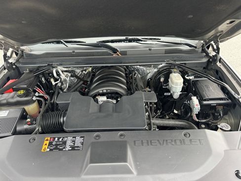 Used 2017 Chevrolet Tahoe LT w/ LT Signature Package image 38