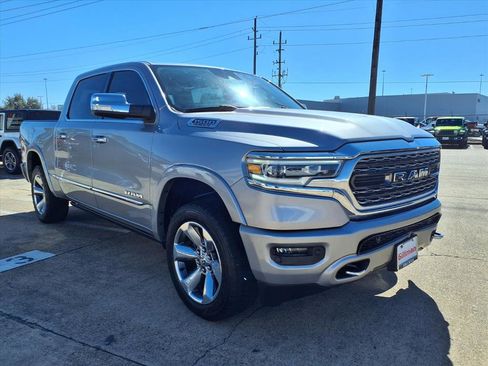 Used 2020 RAM 1500 Limited image 2