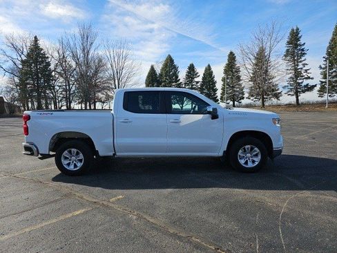 Used 2025 Chevrolet Silverado 1500 LT image 7