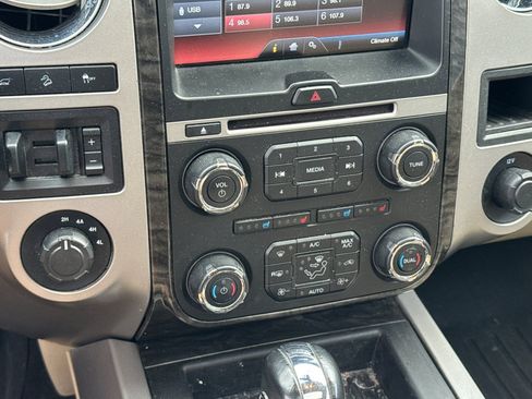 Used 2015 Ford Expedition EL Limited w/ Equipment Group 301A image 20