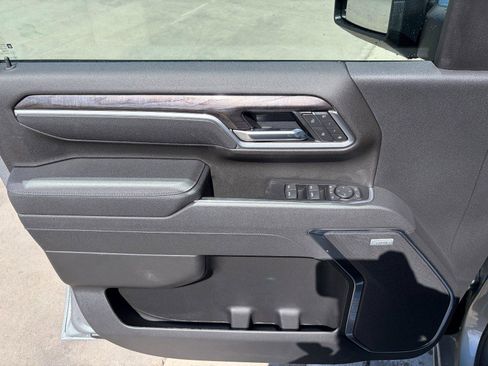 Used 2026 Chevrolet Silverado 3500 LTZ AWD/4WD image 10