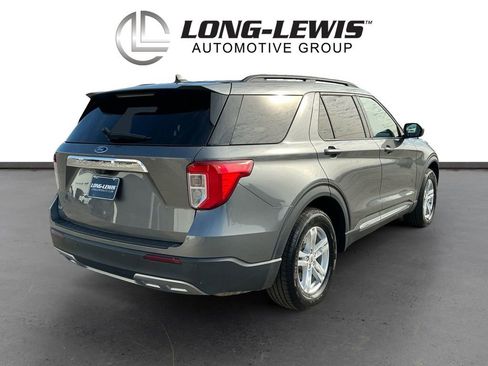 Used 2023 Ford Explorer XLT w/ Equipment Group 202A image 7
