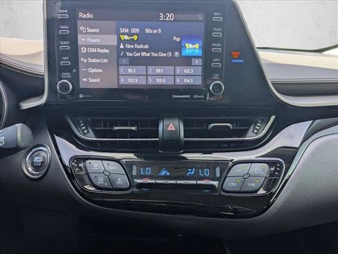 Used 2021 Toyota C-HR Limited FWD image 13