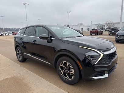 Used 2025 Kia Sportage LX