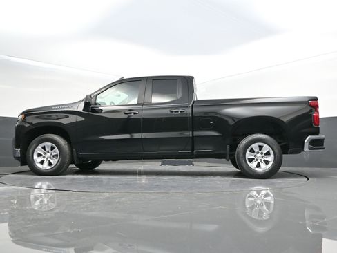 Certified 2019 Chevrolet Silverado 1500 LT w/ Remote Start Package image 37