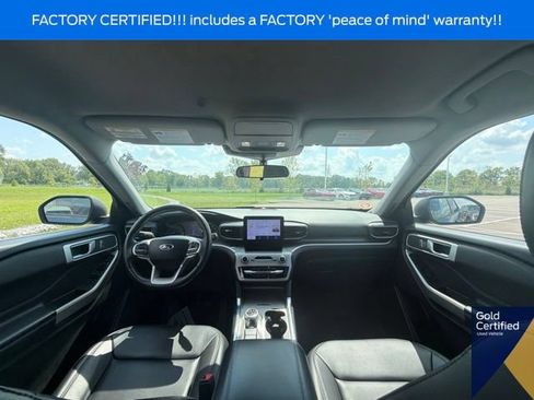 Used 2023 Ford Explorer XLT w/ Equipment Group 202A AWD/4WD image 24
