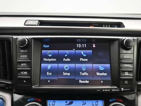 Used 2018 Toyota RAV4 Limited AWD/4WD image 17