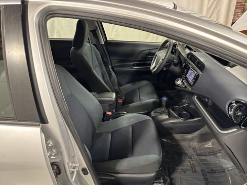 Used 2015 Toyota Prius C Three FWD image 25
