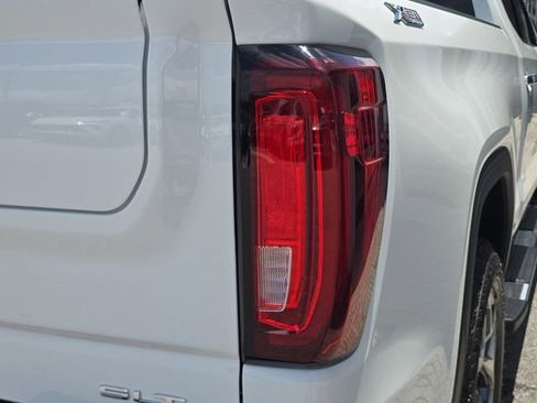 New 2026 GMC Sierra 1500 SLT w/ SLT Premium Plus Package AWD/4WD image 8