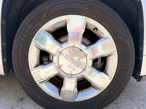 Used 2015 GMC Terrain Denali FWD image 12