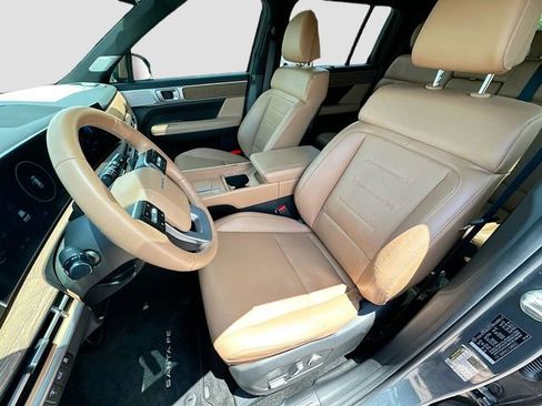 Used 2025 Hyundai Santa Fe Limited FWD image 20