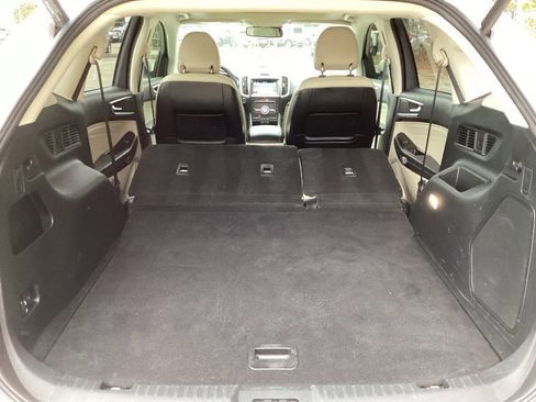 Used 2019 Ford Edge Titanium w/ Equipment Group 301A image 11