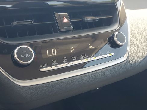 Certified 2024 Toyota Corolla LE FWD image 28