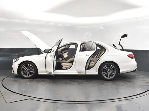 Used 2021 Mercedes-Benz E 350 Sedan image 48