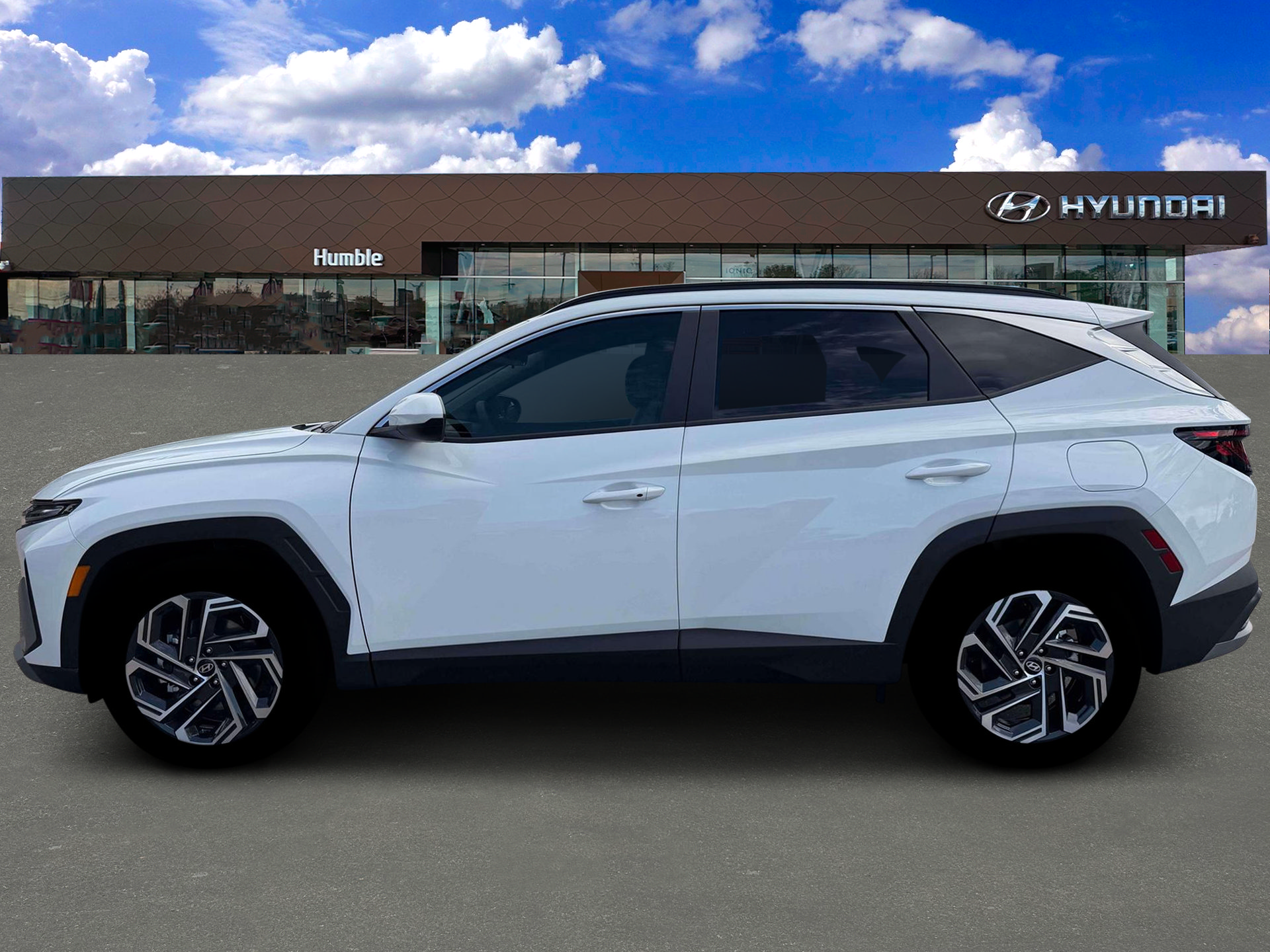 New 2026 Hyundai Tucson SEL Plus FWD image 3